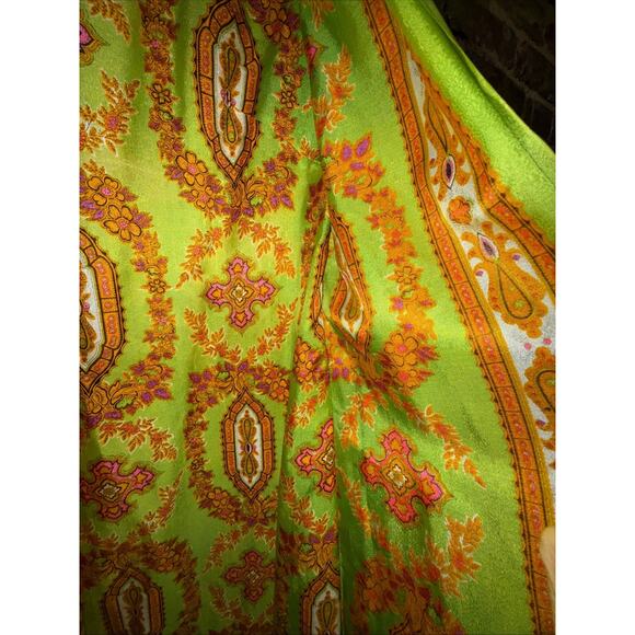 Vintage 1960’s Fifth Avenue Robes By M.W. -Green Pink Long Robe Asian Inspired - Picture 6 of 11